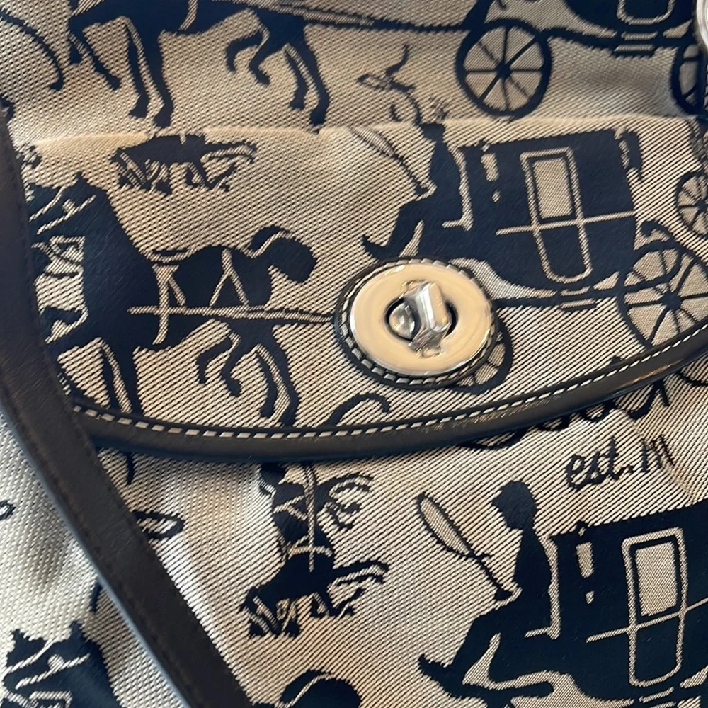 Coach bag - Picture 2 of 4